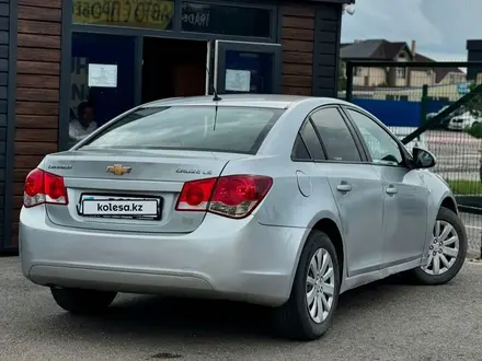 Chevrolet Cruze 2012 года за 4 000 000 тг. в Караганда – фото 3