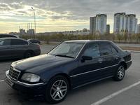 Mercedes-Benz C 220 1994 года за 1 800 000 тг. в Караганда