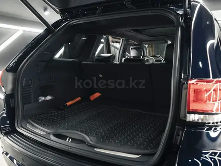 Jeep Grand Cherokee 2015 года за 15 500 000 тг. в Астана – фото 6