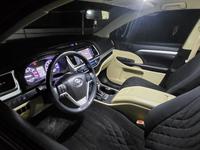 Toyota Highlander 2016 года за 15 950 000 тг. в Семей