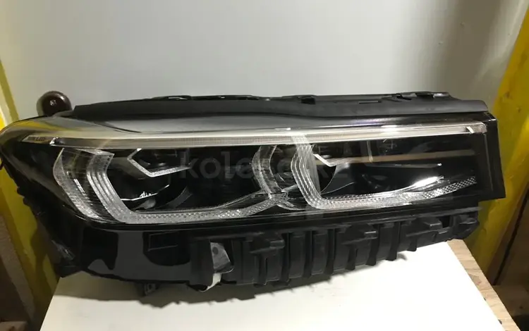 Фара правая bmw g12 led рестайлинг за 250 000 тг. в Астана