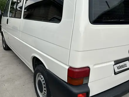 Volkswagen Caravelle 2003 года за 6 000 000 тг. в Алматы – фото 6