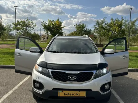Kia Sorento 2012 года за 7 777 777 тг. в Астана