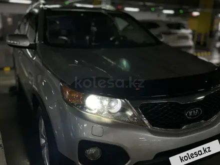 Kia Sorento 2012 года за 7 777 777 тг. в Астана – фото 2