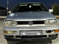 Volkswagen Golf 1997 года за 1 400 000 тг. в Шымкент
