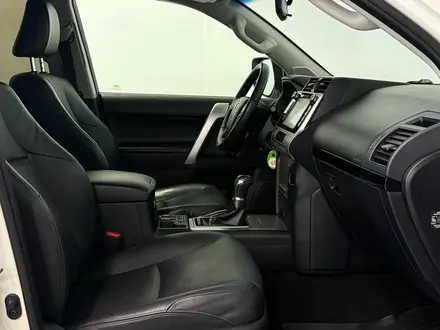Toyota Land Cruiser Prado Comfort+ 2018 года за 20 900 000 тг. в Астана – фото 6