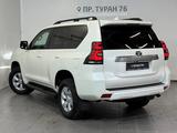 Toyota Land Cruiser Prado Comfort+ 2018 годаүшін20 900 000 тг. в Астана – фото 2