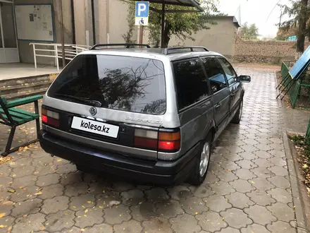 Volkswagen Passat 1991 года за 900 000 тг. в Мерке – фото 4