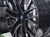 Новые диски разно-широкие на BMW стиль М5 R22 5*112 в наличии в Астане!үшін698 000 тг. в Астана – фото 2