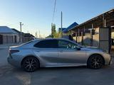 Toyota Camry 2021 года за 12 299 000 тг. в Кызылорда – фото 5