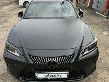 Lexus ES 250 2019 года за 23 500 000 тг. в Астана – фото 4