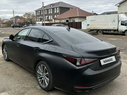 Lexus ES 250 2019 года за 23 500 000 тг. в Астана – фото 7