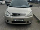 Toyota Avensis Verso 2003 годаfor6 000 000 тг. в Актобе