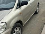 Toyota Avensis Verso 2003 годаfor6 000 000 тг. в Актобе – фото 2