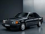 Mercedes-Benz E 230 1990 года за 1 400 000 тг. в Алматы