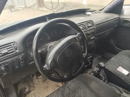 Opel Vectra 1994 года за 600 000 тг. в Кызылорда – фото 3