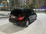 Mercedes-Benz ML 320 2008 годаfor7 100 000 тг. в Астана – фото 4