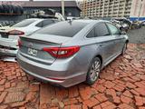 Hyundai Sonata 2015 года за 10 000 тг. в Атырау – фото 4