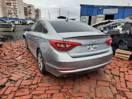 Hyundai Sonata 2015 года за 10 000 тг. в Атырау – фото 3