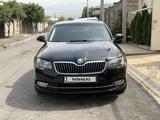Skoda Superb 2014 года за 5 750 000 тг. в Алматы – фото 2