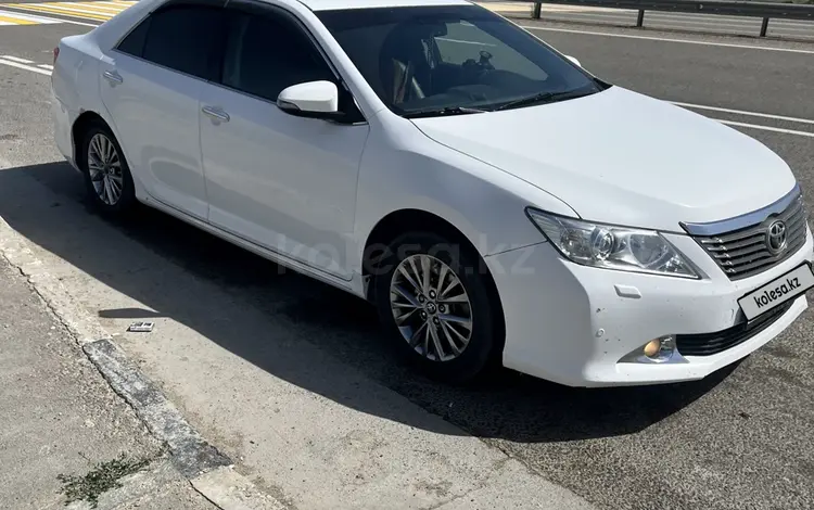 Toyota Camry 2013 года за 7 500 000 тг. в Жанаозен