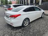 Hyundai i40 2015 года за 7 190 000 тг. в Семей – фото 4