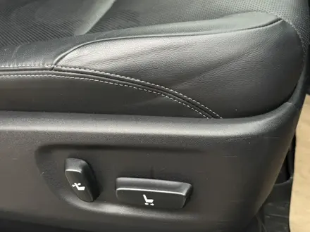 Toyota Land Cruiser Prado 2020 года за 23 500 000 тг. в Актобе – фото 16