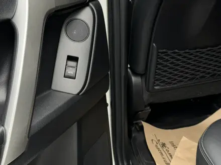 Toyota Land Cruiser Prado 2020 года за 23 500 000 тг. в Актобе – фото 22