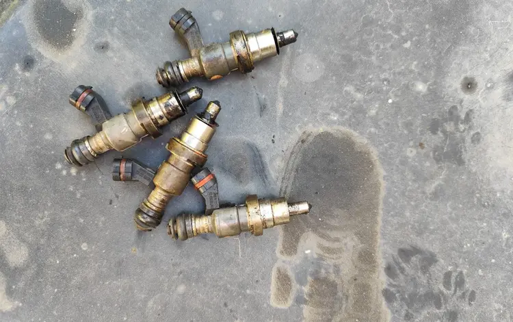 Форсунки 1az d4 за 10 000 тг. в Алматы