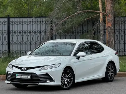 Toyota Camry 2022 года за 16 300 000 тг. в Усть-Каменогорск – фото 18