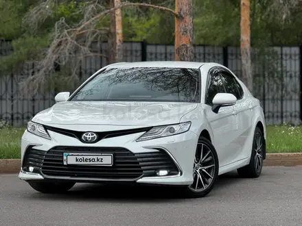Toyota Camry 2022 года за 16 300 000 тг. в Усть-Каменогорск – фото 19