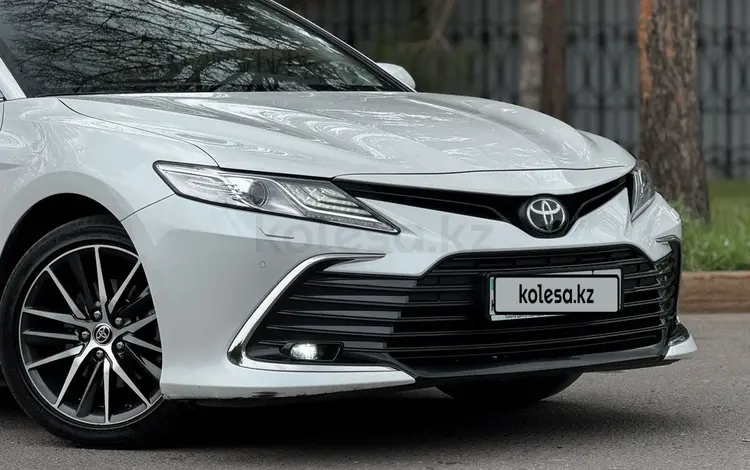 Toyota Camry 2022 годаүшін16 300 000 тг. в Усть-Каменогорск