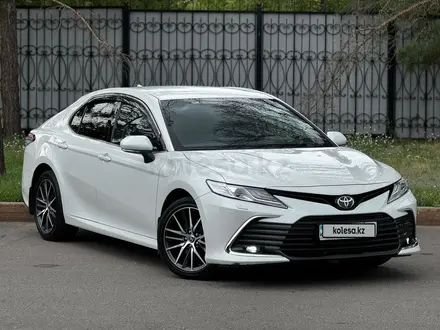 Toyota Camry 2022 года за 16 300 000 тг. в Усть-Каменогорск – фото 6