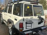 Toyota Land Cruiser 2007 года за 15 000 000 тг. в Актобе – фото 5