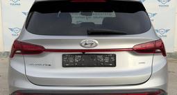 Hyundai Santa Fe 2021 годаүшін16 400 000 тг. в Актау – фото 3