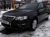 Volkswagen Passat 2006 годаүшін3 800 000 тг. в Петропавловск – фото 2