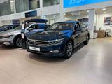 Volkswagen Passat 2022 года за 16 800 000 тг. в Астана