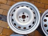 Оригинальные металлические диски на автомашину Kia Rio (R15 4*100 за 50 000 тг. в Астана – фото 5