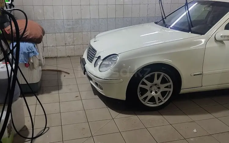 Mercedes-Benz E 500 2004 года за 4 200 000 тг. в Алматы