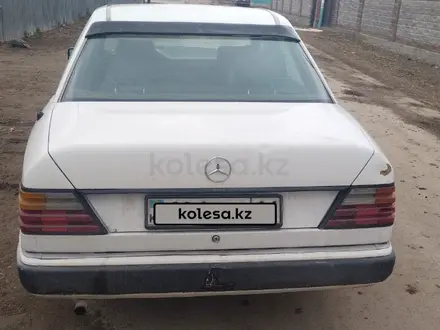 Mercedes-Benz E 230 1990 года за 1 200 000 тг. в Шиели – фото 6