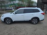 Mitsubishi Outlander 2021 годаүшін9 000 000 тг. в Уральск – фото 3