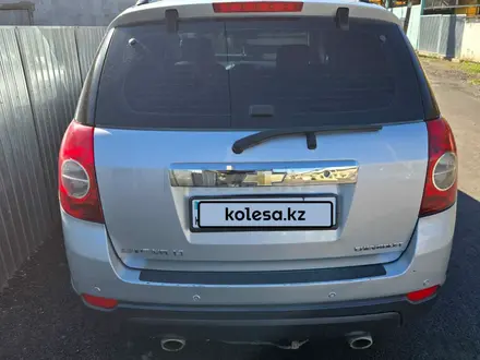 Chevrolet Captiva 2010 года за 5 300 000 тг. в Караганда – фото 7