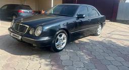 Mercedes-Benz E 320 2000 года за 3 999 999 тг. в Алматы – фото 3