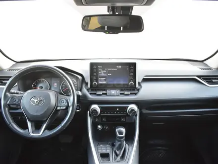 Toyota RAV4 2021 года за 12 500 000 тг. в Атырау – фото 8