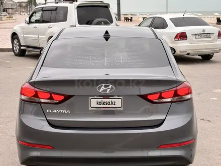 Hyundai Elantra 2016 года за 5 200 000 тг. в Актау – фото 3