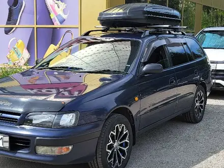 Toyota Caldina 1997 года за 3 400 000 тг. в Усть-Каменогорск