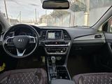 Hyundai Sonata 2019 годаfor7 500 000 тг. в Алматы – фото 4