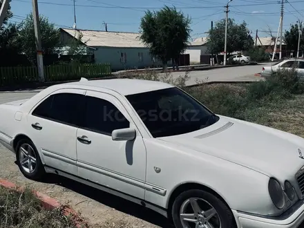Mercedes-Benz E 280 1998 года за 1 850 000 тг. в Кызылорда – фото 4