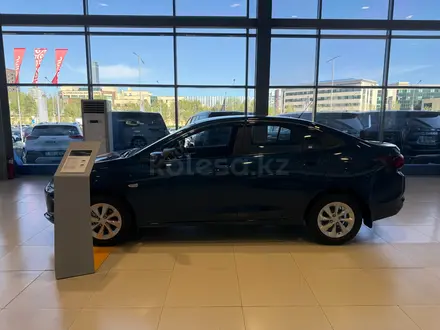 Chevrolet Onix LTZ 2026 года за 7 590 000 тг. в Астана – фото 4