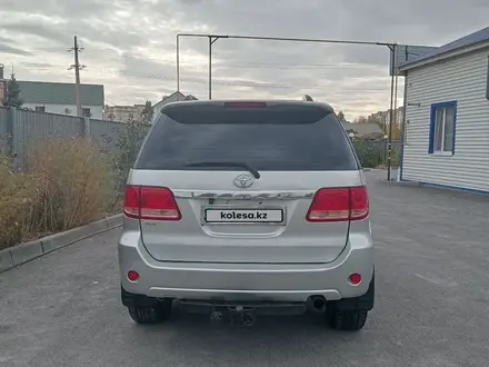 Toyota Fortuner 2007 года за 8 500 000 тг. в Актобе – фото 2